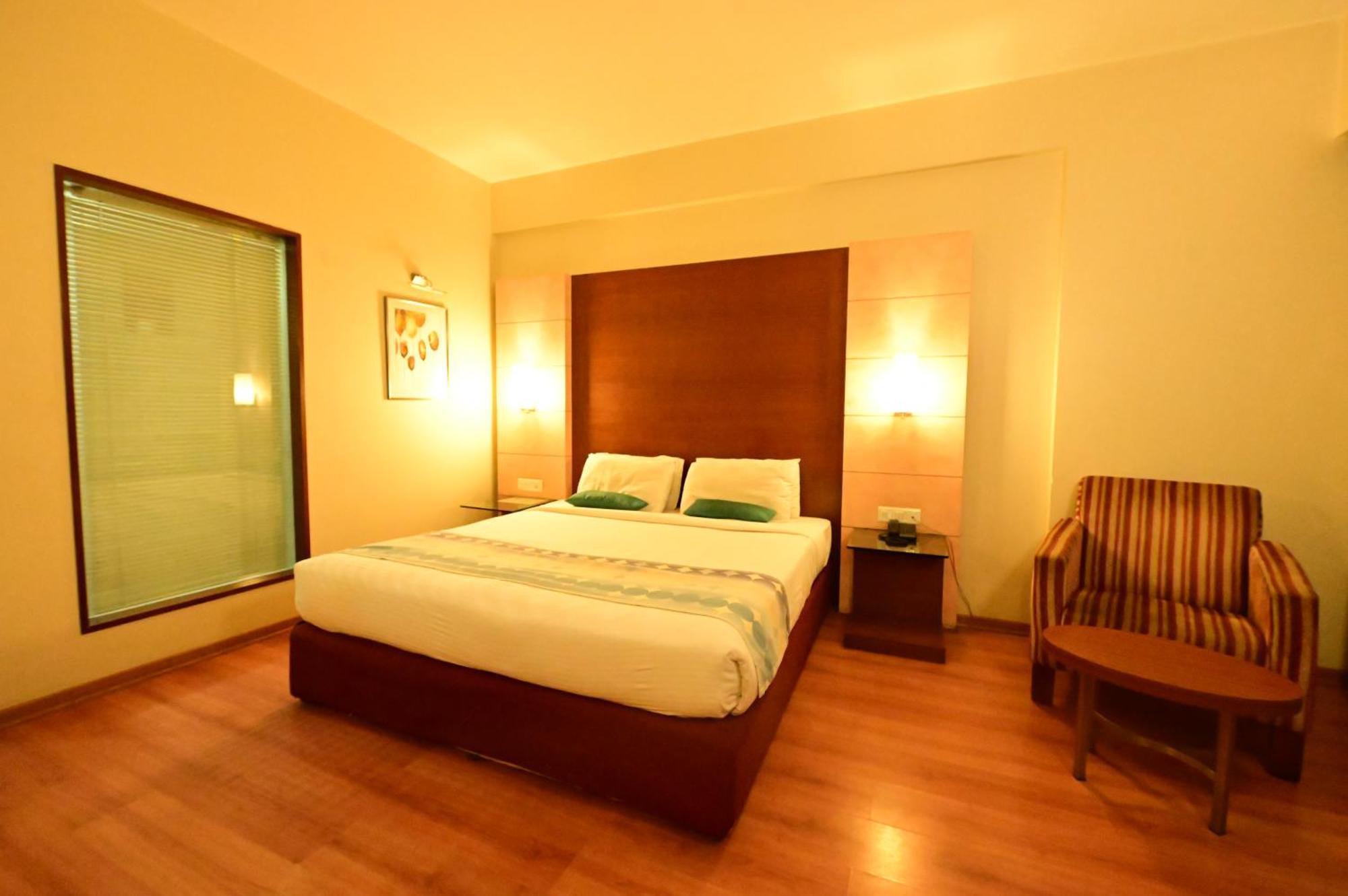 Octave The Horizon Comforts Bangalore Exterior foto